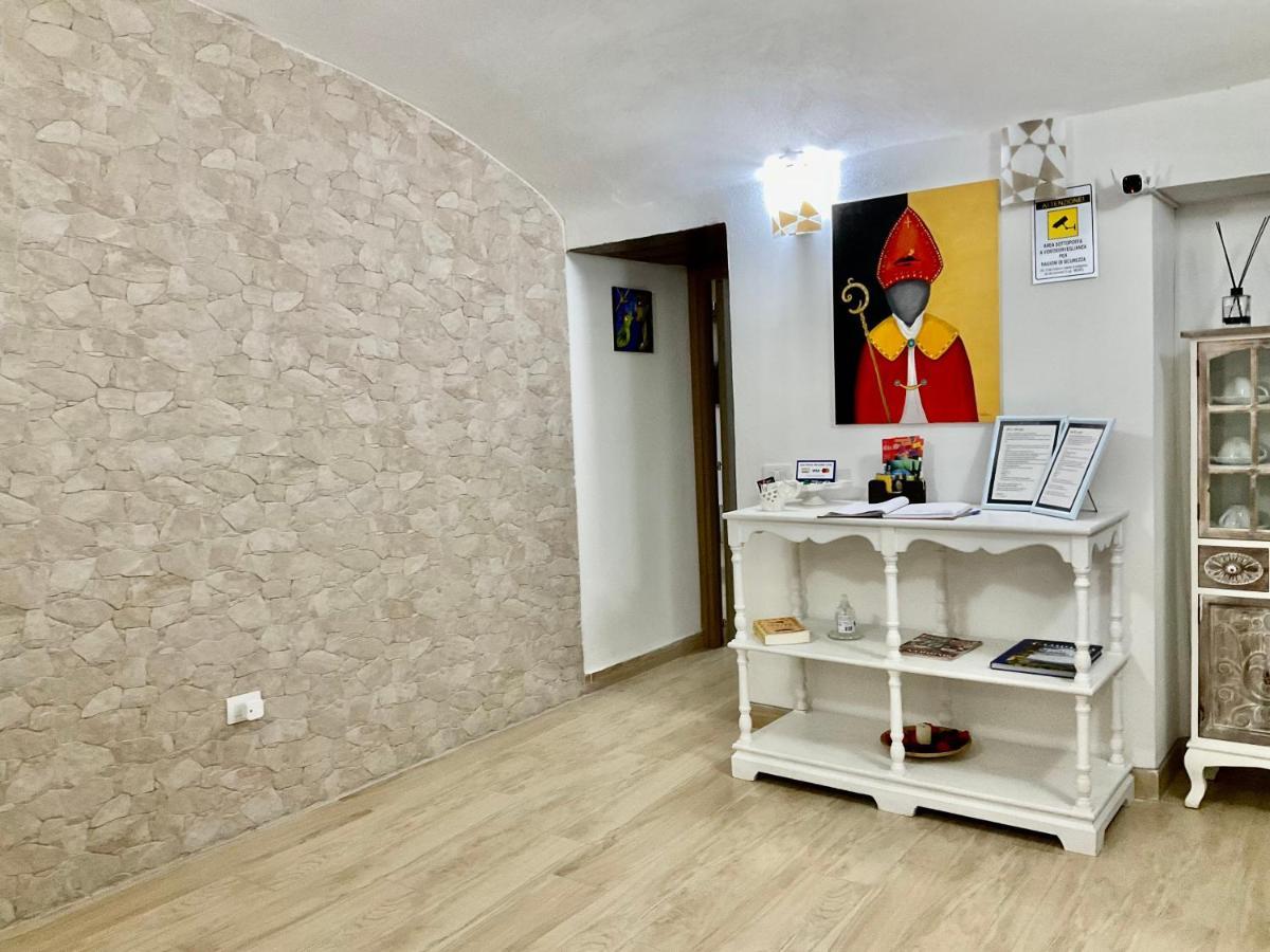'A Room De' Scugnizzi เนเปิลส์ ภายนอก รูปภาพ
